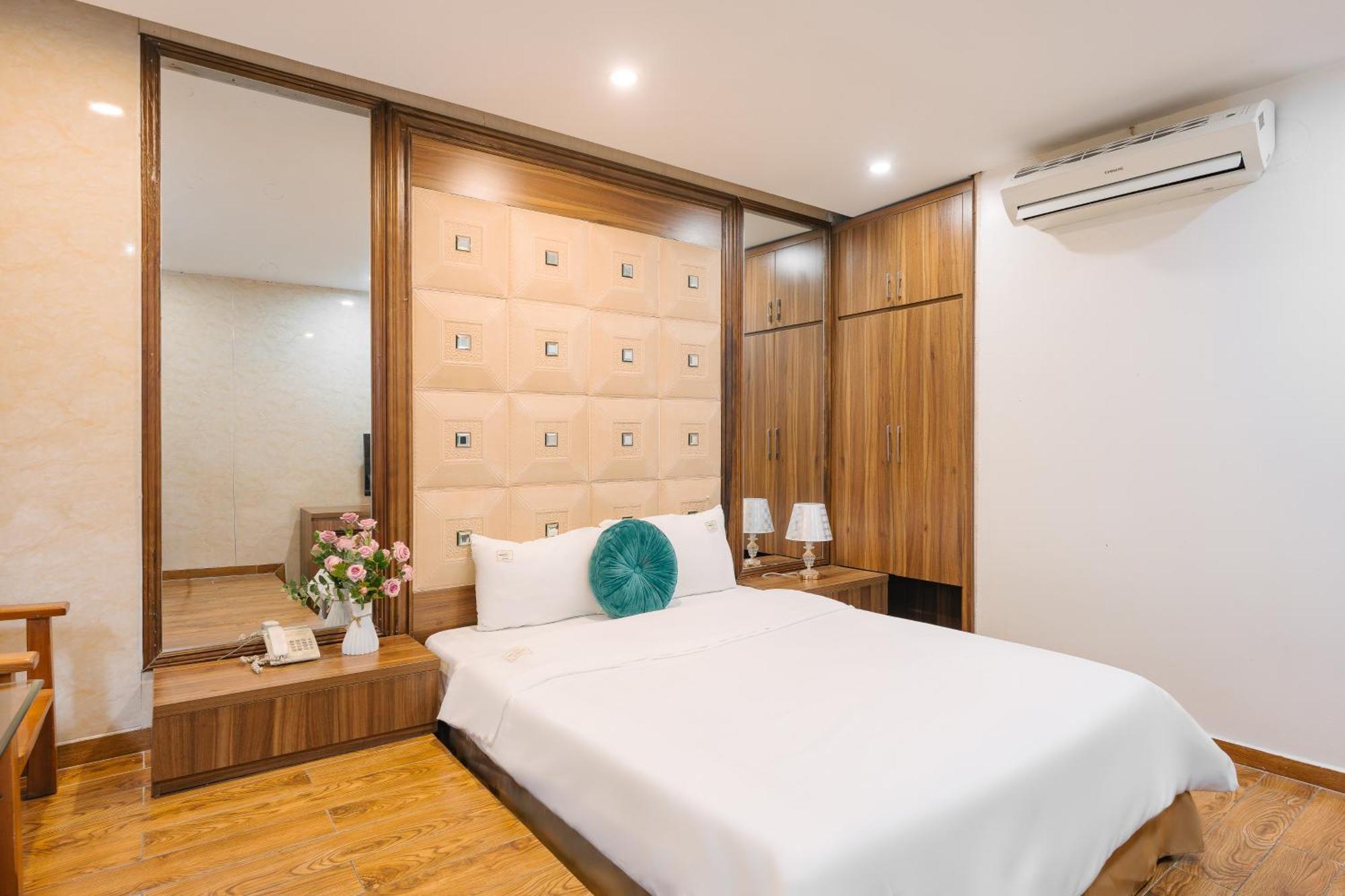 The Ky Moi Hotel And Spa - Ha Noi Center- Near Vincom Ba Trieu Ханой Экстерьер фото